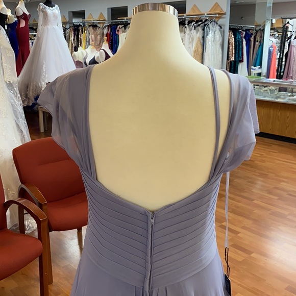 ✔️ wisteria bridesmaid dress - Picture 8 of 13